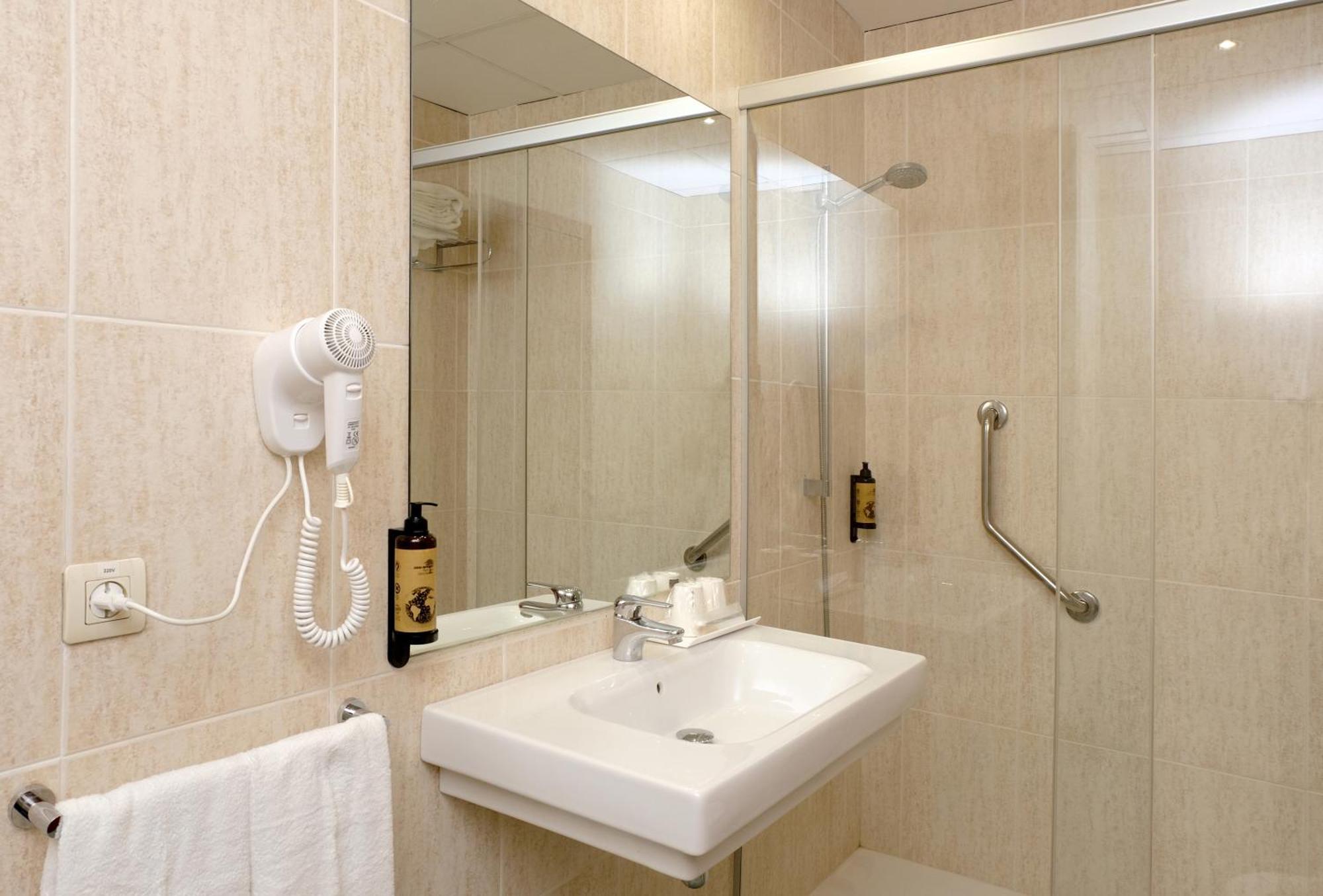 Hotel Belcaire La Vall d'Uixo Bagian luar foto