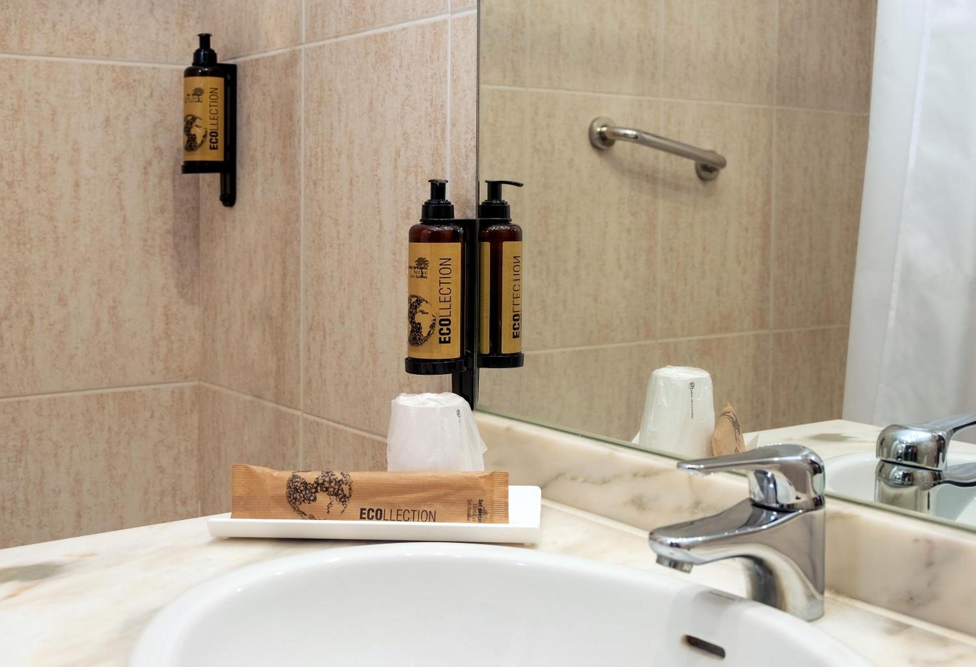 Hotel Belcaire La Vall d'Uixo Bagian luar foto