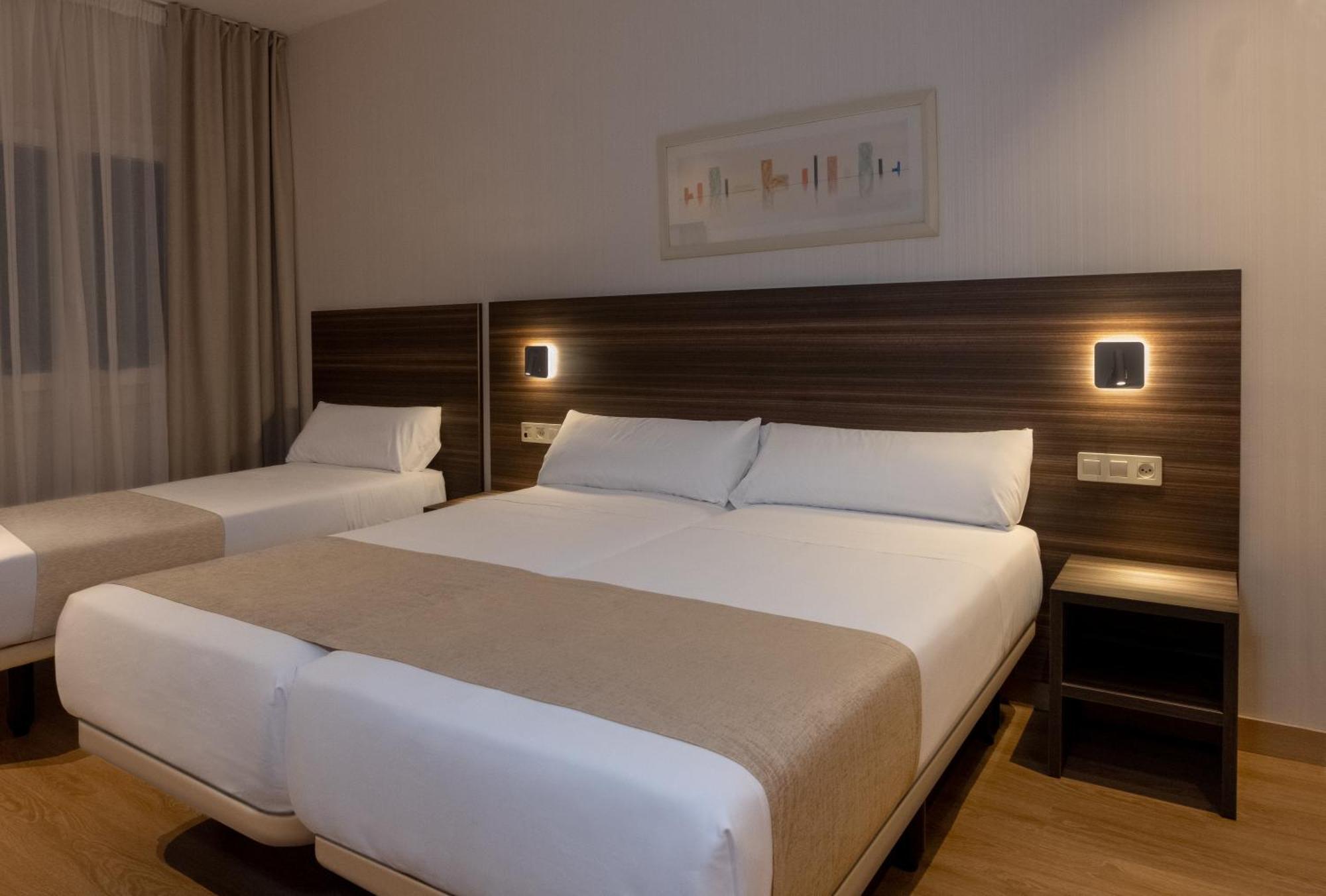 Hotel Belcaire La Vall d'Uixo Bagian luar foto