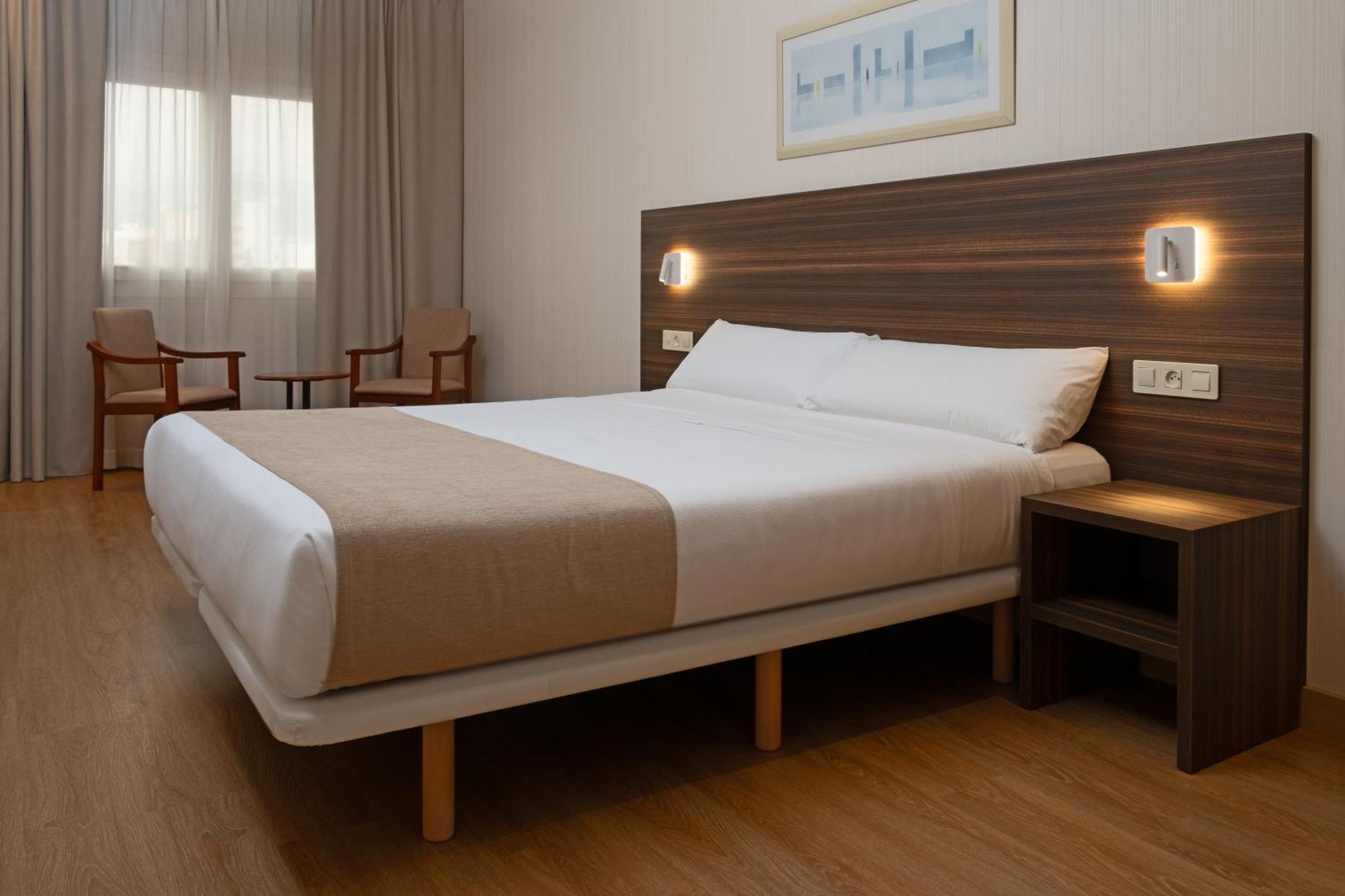 Hotel Belcaire La Vall d'Uixo Bagian luar foto