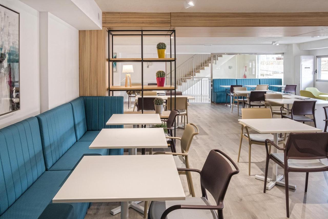 Hotel Belcaire La Vall d'Uixo Bagian luar foto